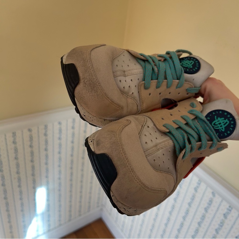 Nike Sneakers - Picture 9 of 11